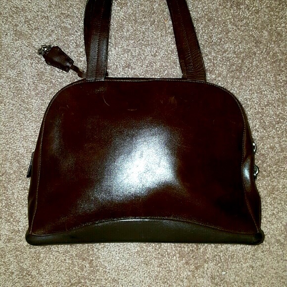 🔥🔥🔥🔥”RARE”PRADA🔥🔥LOCK AND KEY🔥🔥🔥🔥 - Picture 2 of 4